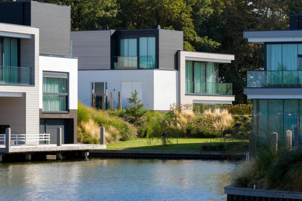 Lake House With Dock At Lake Veere, Zeeland アルネマイデン エクステリア 写真